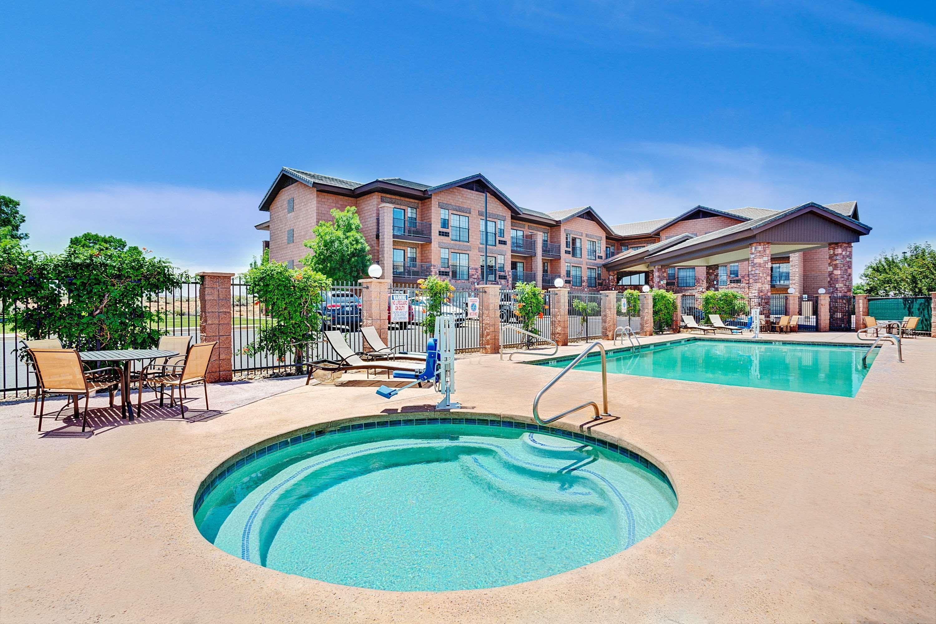 Days Inn & Suites By Wyndham Page Lake Powell Eksteriør bilde